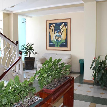 טנה Hotel Christian Palace מראה חיצוני תמונה